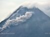 Gunung Merapi Luncurkan Awan Panas Sejauh 2 Km Arah Barat Daya Yogyakarta-Jateng