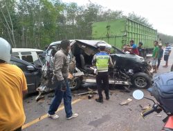 Kecelakaan Beruntun di Jalan Lintas Palembang-Jambi Musi Pait Banyuasin