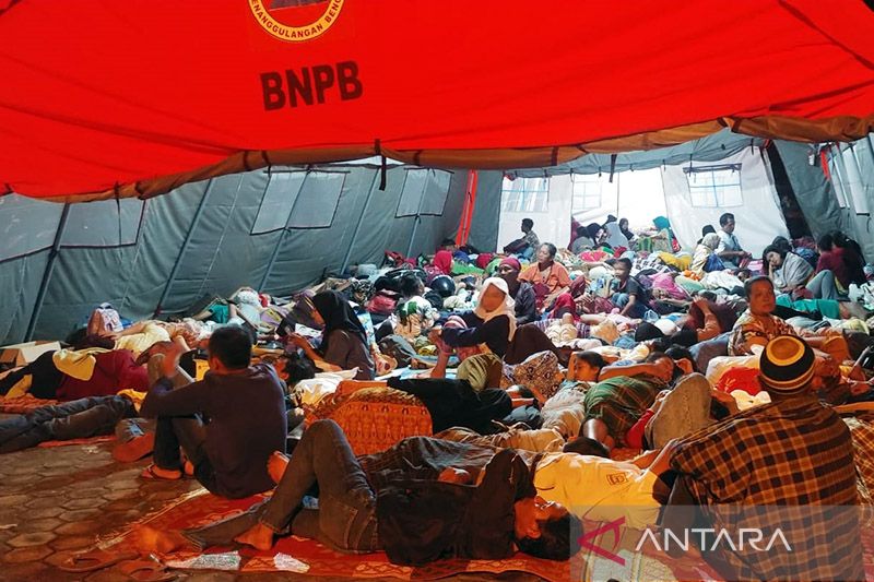 6.000 Warga Mengungsi Akibat Gempa di Pasaman Barat