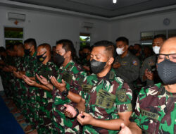 Lanal Ranai Gelar Salat Gaib Untuk Dua Personel TNI AL yang Gugur di Nduga Papua