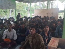114 Pengungsi Rohingya Terdampar di Kuala Muara Raja Aceh