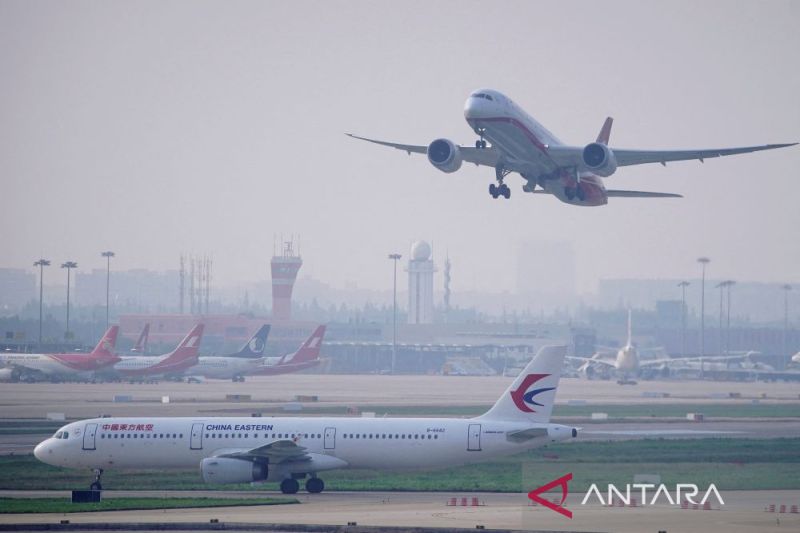 Pesawat China Easter Airlines Angkut 133 Penumpang Jatuh di Guangxi