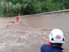 Terjebak Banjir di Delta Sungai, Pemancing di Blitar Diselamatkan Tim URC BPBD