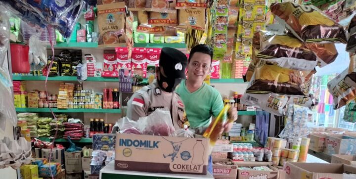 Polsek Belakang Padang Cek dan Kontrol Harga Minyak Goreng di Pasar