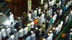 Umat Muslim Wajib Tahu, Tanda-Tanda Datangnya Malam Lailatul Qadar