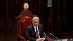 Presiden Rajapaksa Ajak Parpol di Parlemen Mencari Solusi Atas Krisis Nasional