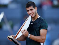 Alcaraz Juarai Tenis Madrid Open Usai Kalahkan Juara Bertahan Zverev