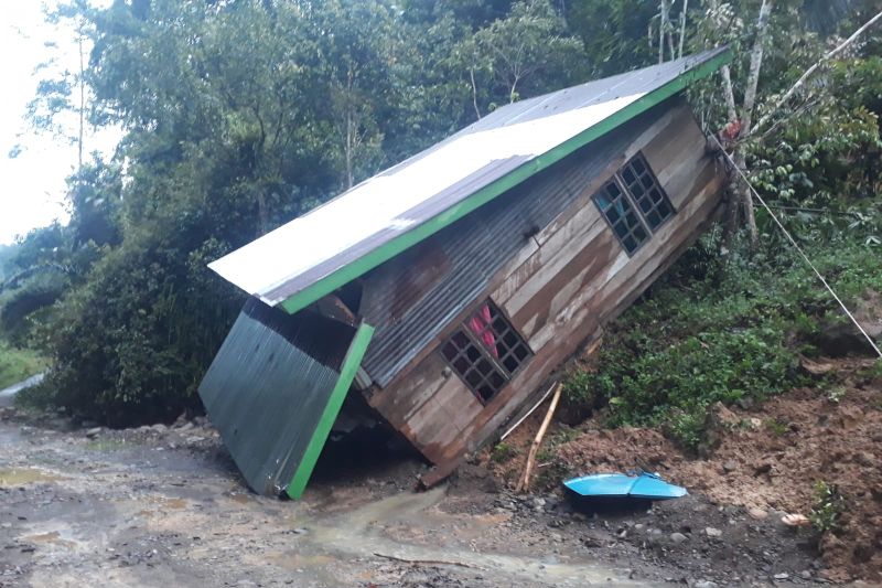 Puluhan Rumah di Kabupaten Luwu Terdampak Banjir dan Longsor
