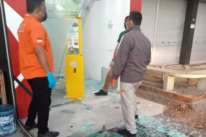 Warga Gagalkan Aksi Pembobolan ATM di VOZ Coffee Banda Aceh