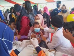 Ribuan Orang Tua Antusias Bawa Anak Imunisasi di Gedung Daerah Tanjungpinang