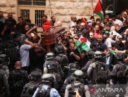 Polisi Israel Pukuli Pelayat Jurnalis Al Jazeera Shireen Abu Akleh
