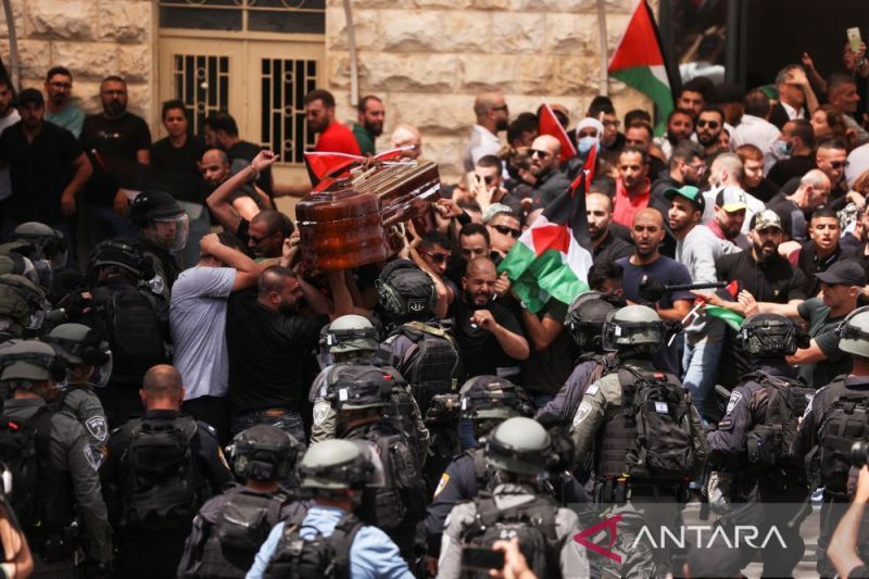 Polisi Israel Pukuli Pelayat Jurnalis Al Jazeera Shireen Abu Akleh