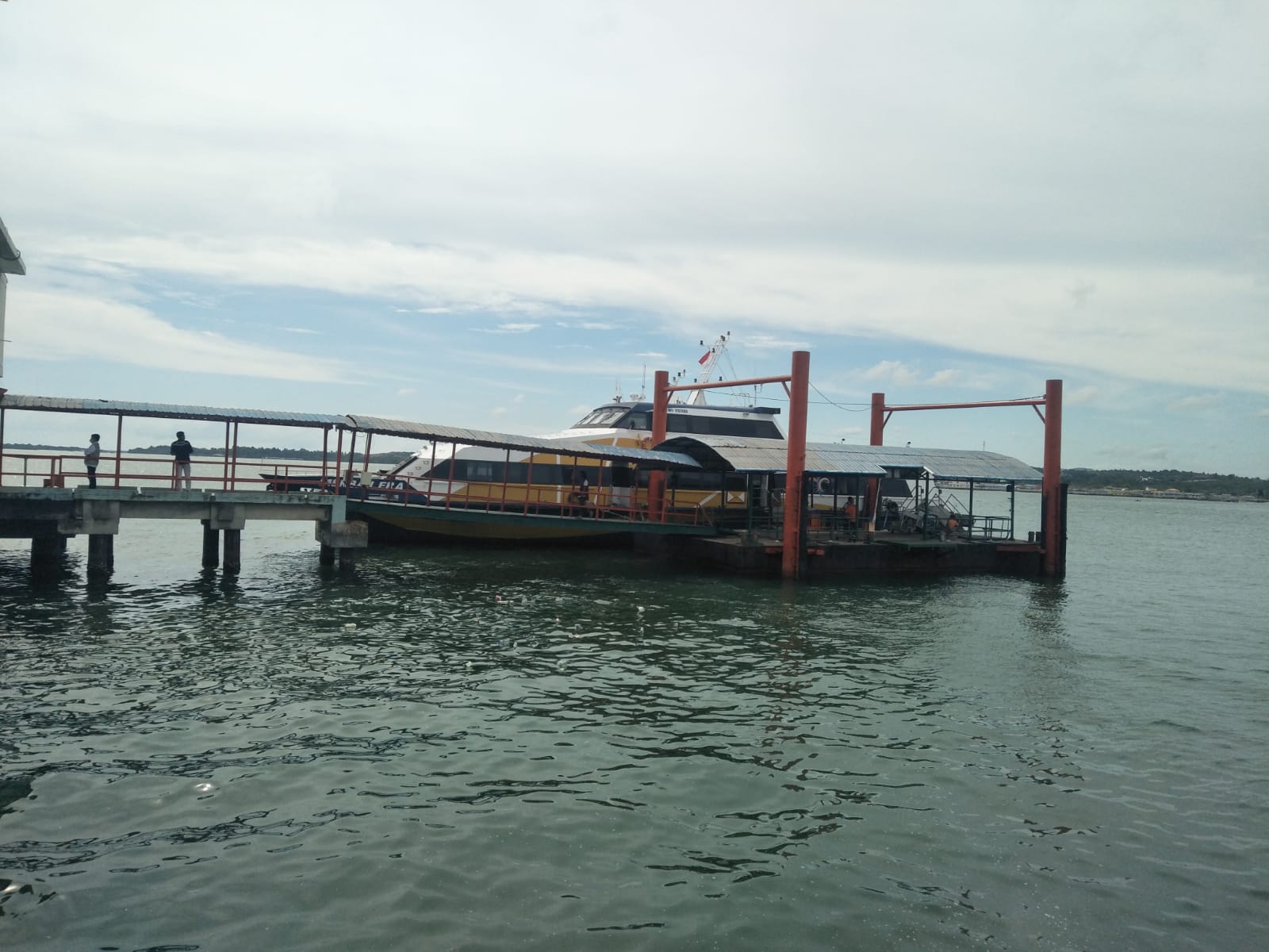 Feri Pelabuhan Internasional Tanjungpinang