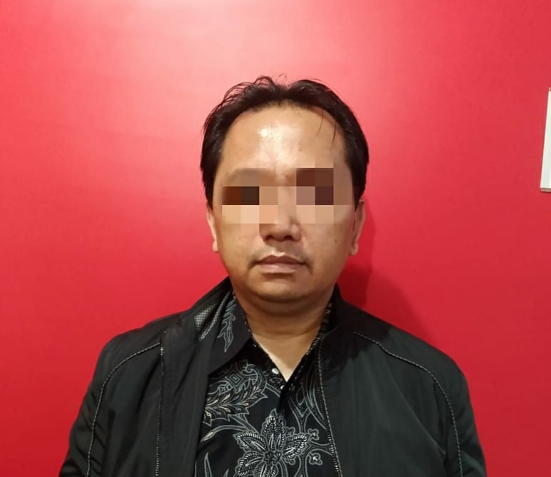 Satreskrim Polresta Tanjungpinang Tahan Pelaku Penipuan Modus Cek Kosong Rp300 Juta
