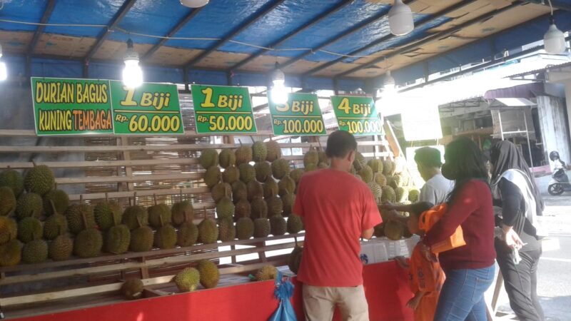 Durian Asal Bintan "Banjiri" Tanjungpinang