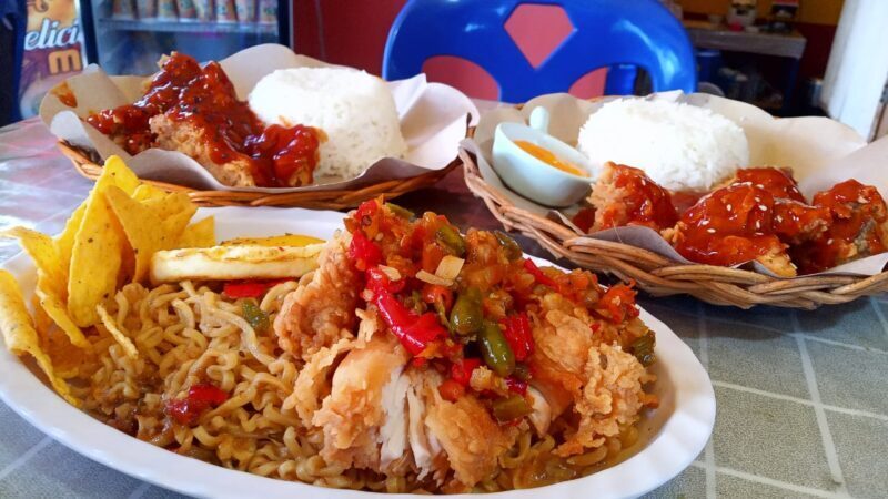 Nikmati Kuliner Mie hingga Ayam Geprek di Pondok Etam Tanjungpinang