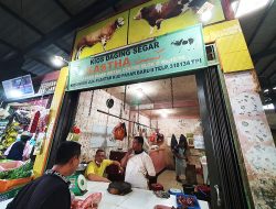 Pedagang Daging Sapi Segar di Tanjungpinang Kini Jualan Ayam Potong