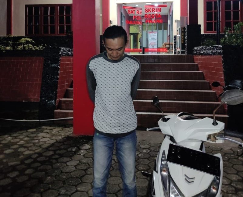 Gelapkan Sepeda Motor, Pria Ini Diciduk Polisi di Rumahnya