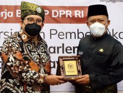 Meiyanti Pimpin Gerindra Tanjungpinang Gantikan Endang Abdullah