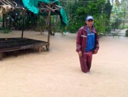Banjir Rendam Sejumlah Titik di Kijang Bintan Timur