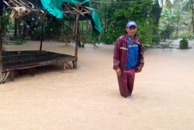 Banjir Rendam Sejumlah Titik di Kijang Bintan Timur