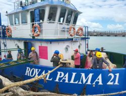 Jampidsus Sita Tugboat dan Tongkang Royal Palma di Batam
