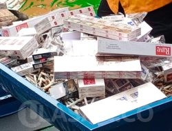 18 Kontainer Rokok Ilegal Diduga Diselundupkan ke Batam, Legislator Kepri Minta APH Bertindak