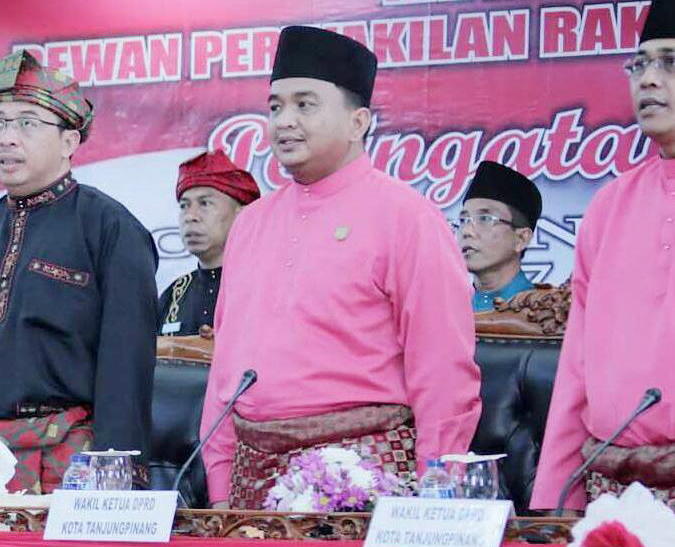 Ade ANgga saat menjabat Wakil Ketua I DPRD Tanjungpinang. (Foto: Istimewa)