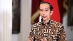 Jokowi Beri Sinyal UKT PTN Naik Tahun Depan