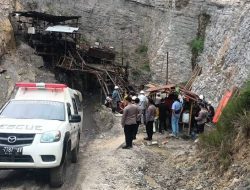 Sepuluh Orang Tertimbun Ledakan Tambang Batu Bara Sawahlunto