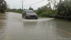 Jalan Wacopek Banjir