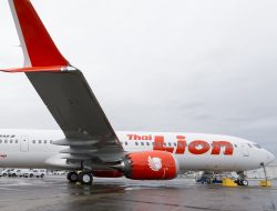 Pesawat Lion Air Tabrak Atap Garbrata Bandara Mopah Merauke