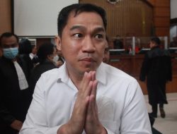 Hakim PN Jakarta Selatan Vonis 10 Bulan Penjara Arif Rachman Arifin