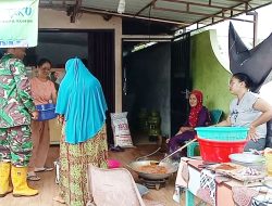 Warga di Kijang Bintan Timur Dirikan Dapur Umum untuk Bantu Korban Banjir