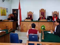 Divonis Lepas, Wan Nopi Sujud Syukur di Pengadilan Negeri Tanjungpinang