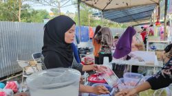 Gerai Cocktail Buah Premium Cedok Sendiri di Bazar Ramadan Tanjungpinang, Pembeli Bebas Pilih Buahnya