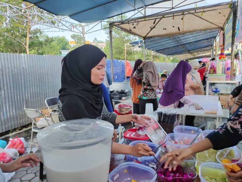 Koktail Buah Bazar Ramadan