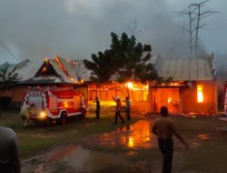 Flash: Gedung MAN Tanjungpinang Terbakar