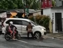 Viral, Seorang Wanita Dilindas Mobil di Tanjungpinang