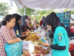Warga Tanjunginang Antusias Beli Kebutuhan Ramadan di Pasar Murah Terminal Sei Carang