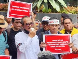 Sejumlah Mantan Pimpinan KPK Demo Desak Firli Bahuri Dipecat