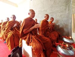Ritual Thudong, Puluhan Biksu se-Asia Tenggara Tiba di Batam