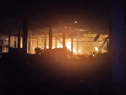 Pabrik Gambir di Pulau Kundur Karimun Ludes Dilalap Api