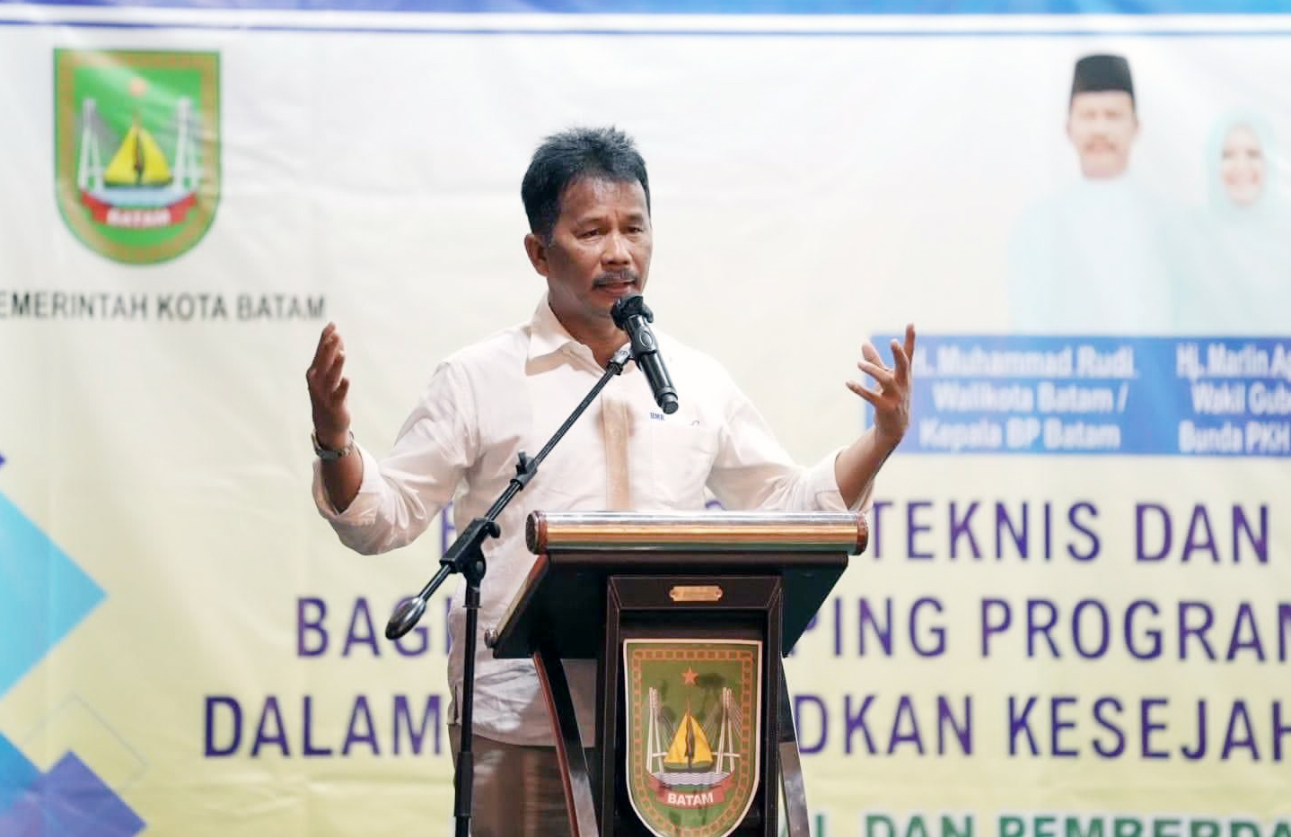 Wali Kota Batam Muhammad Rudi menegaskan tidak ada kewajiban penyelenggaraan kegiatan wisuda sekolah sebagai ajang pelepasan peserta didik yang lulus. (Foto:Ist)