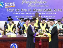 Prof Abdul Malik Dikukuhkan Sebagai Guru Besar UMRAH