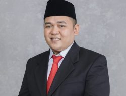 Zulhadril Resmi Jabat Ketua Bawaslu Kepri