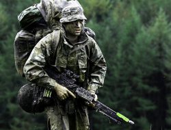Militer Kerajaan Inggris Pecat 179 Tentara Pasukan Khusus karena Positif Kokain
