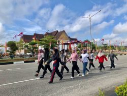 Lomba Gerak Jalan HUT RI di Karimun Berhadiah Total Rp142 Juta