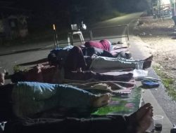 Warga Rempang Rela Tidur di Jalan Antisipasi Tim Terpadu Pasang Patok di Kampungnya