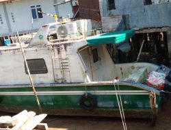 Kapal Cepat Puskesmas Keliling Desa Numbing Bintan Rusak dan Terbangai